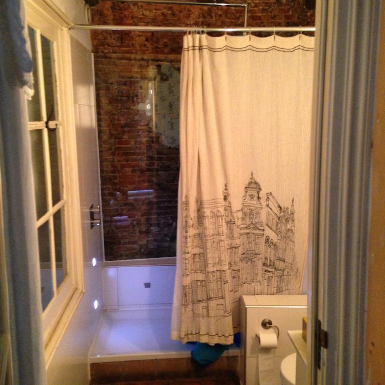 The Blue Sheep Bed & Breakfast Amsterdam Room photo